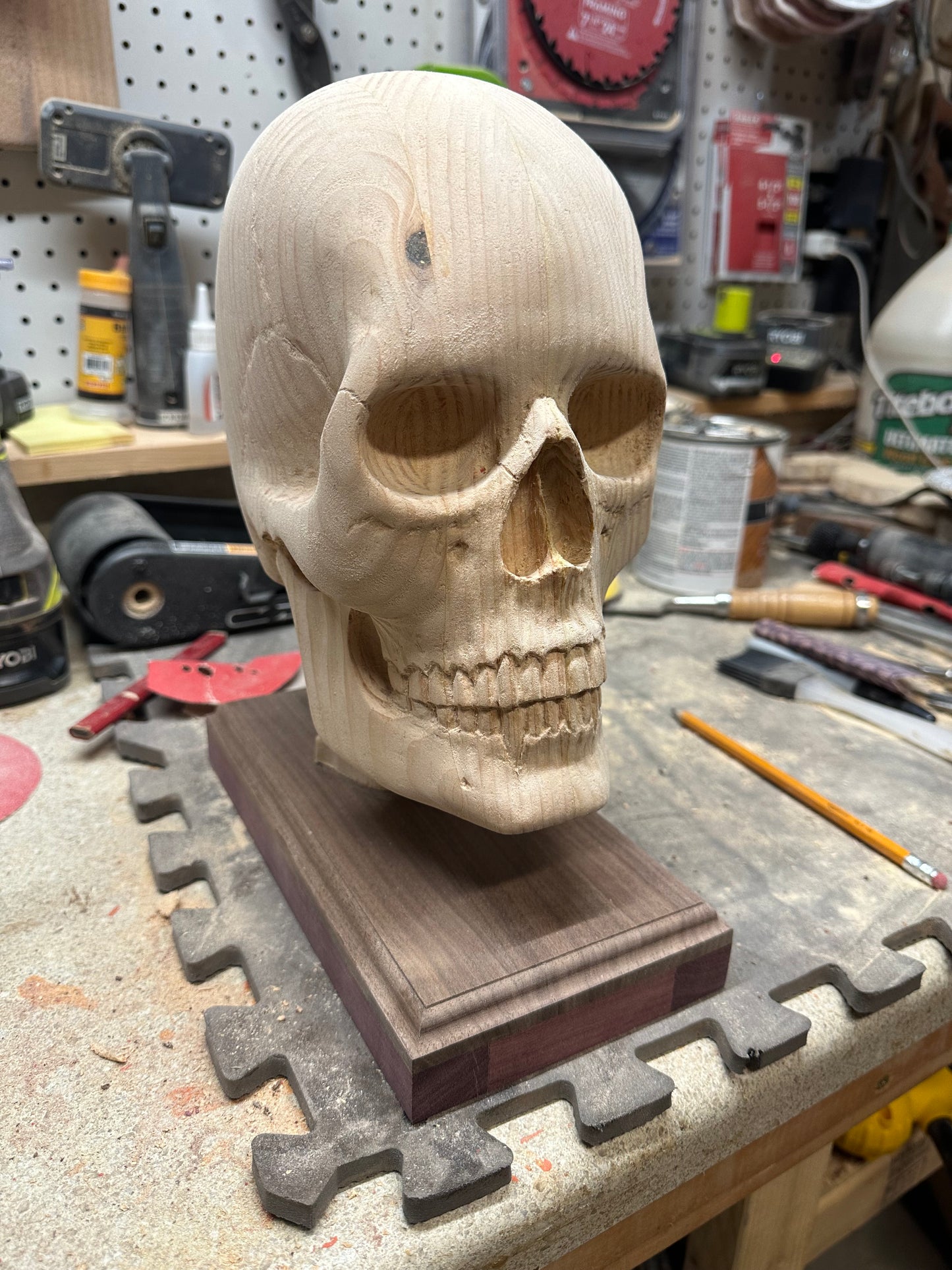 Wooden Skull (Pine-skull)